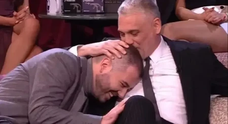 ČEDA PEVA ACI ROMANTIČNU PESMU Otkrio sve o ljubavi i emocijama, pa poručio: "Tražim put do srca..." (VIDEO)