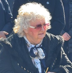 DONELA JE BRATU BELE KALE, A ONDA SE... Sestra Saše Popovića jednim potezom rasplakala sve na groblju