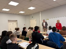 POČELA BESPLATNA PRIPREMNA NASTAVA ZA MALU MATURU NA SAVSKOM VENCU