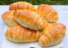 POSNE KIFLICE Spremne su za 30 minuta, hrskave spolja, a mekane unutra, cela porodica će uživati