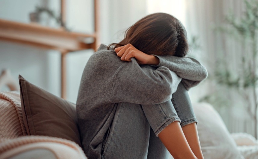 Ćerka poznatog pevača živi pakao: Ima neizlečivu bolest, dobila moždani udar, a sad joj umrla beba