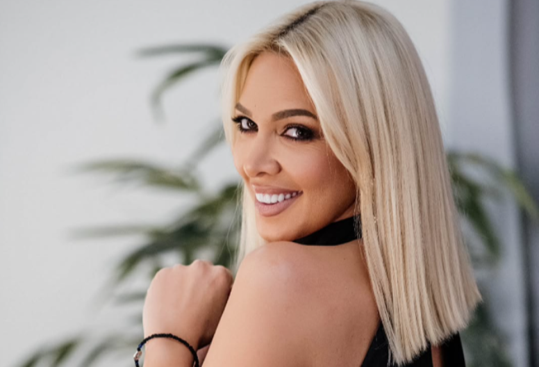 OTKRIVENO KAKO SE ZOVE SIN MILICE TODOROVIĆ Pevačica izabrala staroslovensko simbolično ime!