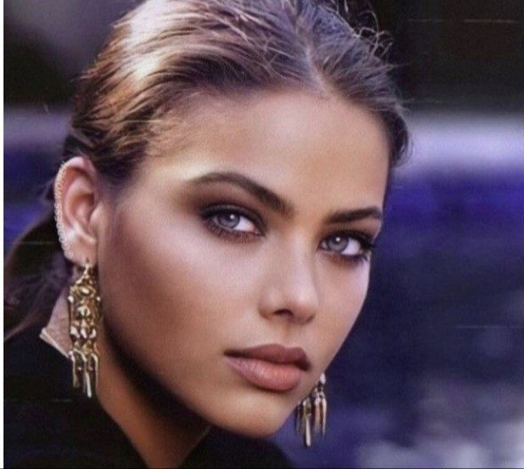 HOROSKOP ZA SREDU, 4. FEBRUAR Lavu tenzije zbog ljubomore, moguće unapređenje za Bika, Vagi napetost u vratu