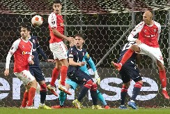 BOMBA NA "MARAKANI" Zvezda vratila miljenika "delija"