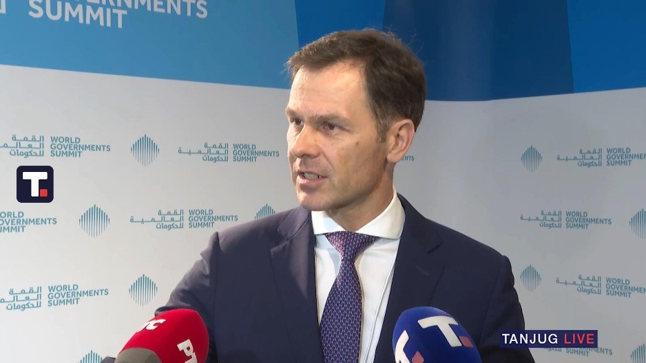 "OVO JE VAŽNO DA GRAĐANI ZNAJU, SA NOVCEM KOJI IMAMO, MI SMO SIGURNI..." Ministar Mali obratio se iz Dubaija (VIDEO)