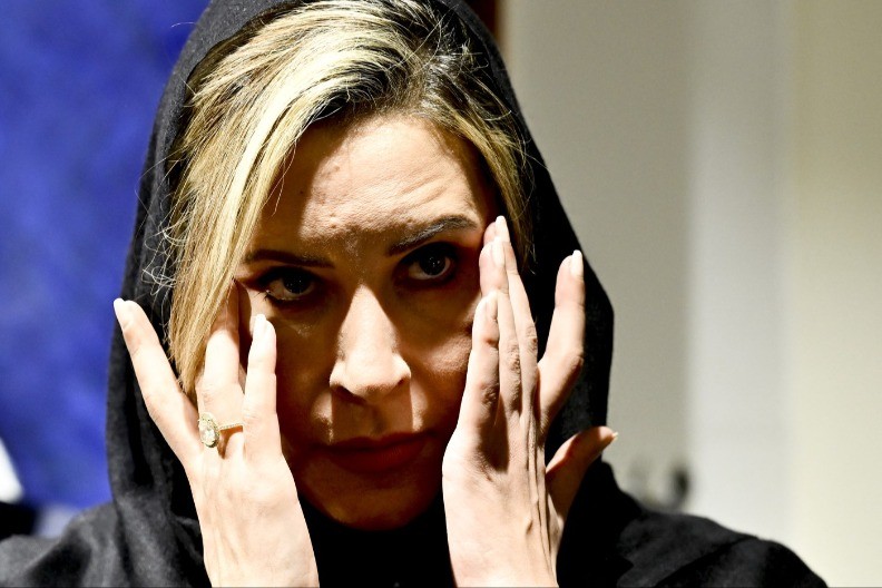 UBILI SU JOJ DETE, BRAĆU I MUŽA, ZAKLELA SE NA KRVNU OSVETU Imala je sve – moć, lepotu i ime koje je treslo svet…, Strašna sudbina jedine Gadafijeve ćerke