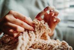 Odlični u borbi protiv demencije - bakini hobiji se vraćaju u modu