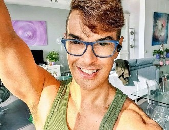 Da li verujete da ima 58 godina? Tvrdi da izgleda 30 godina mlađe, jer samo ovo jede