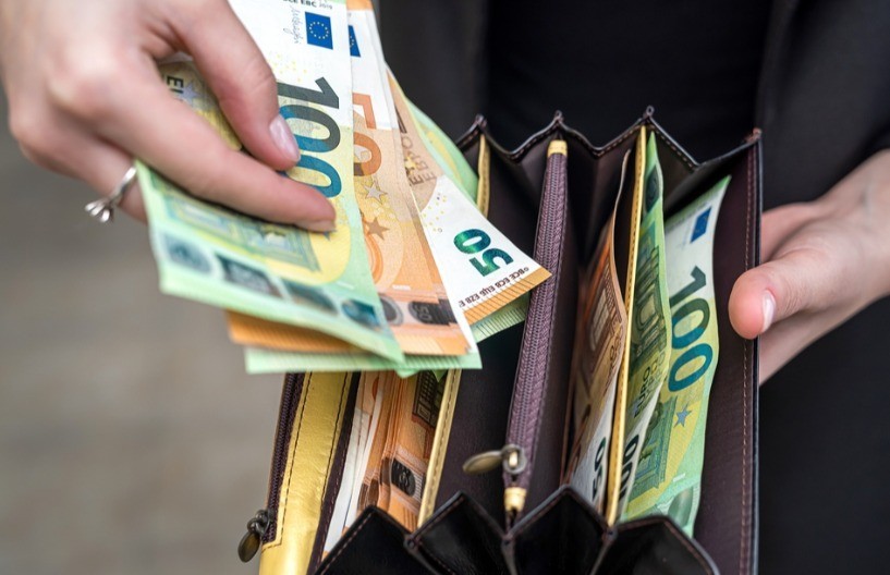 Pare stižu do 15. februara: 3 horoskopska znaka će napuniti džepove, za njih nema zime!