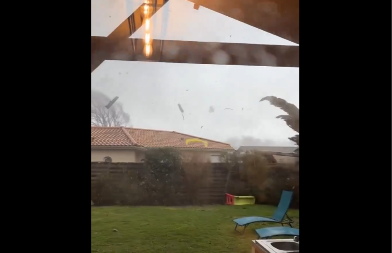 TORNADO POGODIO OMILJENO LETOVALIŠTE SRBA! Drama u Grčkoj