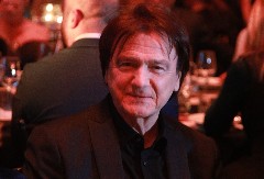 "SELIM SE" Nakon što je bačen eksploziv na Čolinu kuću, pevač se oglasio i doneo odluku