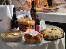 MRTVAČNICA ILI RESTORAN? Gladni turisti upali na sahranu, seli da jedu, a kad su shvatili ISTINU nastao je haos!