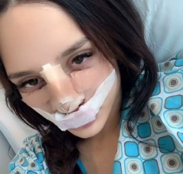 NINA ĐOGANI POKAZALA KAKO TEČE OPORAVAK NAKON OPERACIJE Evo ko joj je podrška u ovim trenucima! (FOTO)