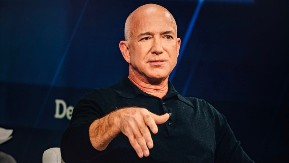 Teško vreme za čuvene novine - oglasio se vlasnik Bezos