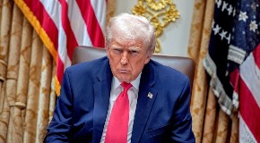 "TRAMPE, NE PREDAJEMO ORUŽJE" Stigla pretnja SAD-u