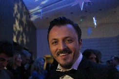 OTET PEVAČ U BEOGRADU! Odvezli ga kolima i tražili 20.000 evra