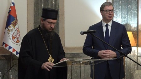 EPISKOP SERGIJE: Bez pomoći Vučića ne bi bila moguća obnova manastira Rmanj