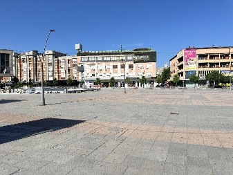 Šalteri radili i do ponoći kako bi svi građani stigli na red