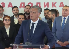 „PLEBISCIT PROTIV NEPRIJATELJA SRPSKOG NARODA!“ Karan o trijumfu na izborima za predsednika