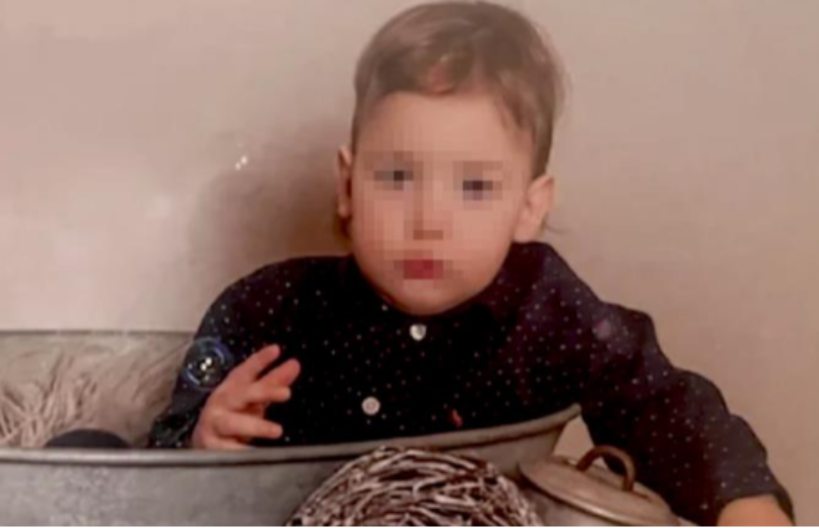 RODITELJI IZGLADNJIVALI DEČAKA (3) DO SMRTI Videlo mu se svako rebro, imao je dlake po celom telu zbog JEZIVOG RAZLOGA