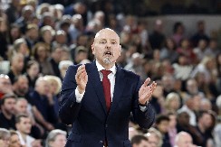 SREĆA NA LICU OBRADOVIĆA Trener Zvezde posebno pohvalio jednog igrača