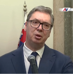 "TE BAJKE ZA MALU DECU, KAO, NE SMEŠ..." Vučić objavio nov snimak, IMA SPREMAN OŠTAR ODGOVOR ZA NJIH