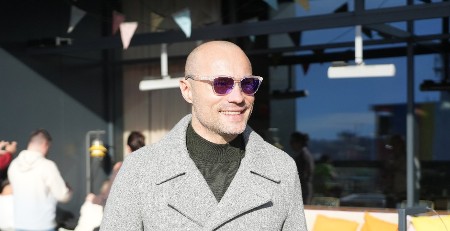 POKAZALA TRUDNIČKI STOMAK Supruga Ace Sofronijevića blista u trudnoći! 