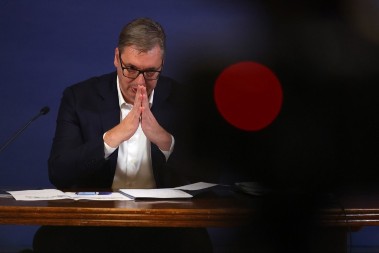 IMAMO TAMO JEDAN BRAČNI PAR SA BEBOM! Vučić o našim državljanima u ratnim područjima: "Želimo da pomognemo"