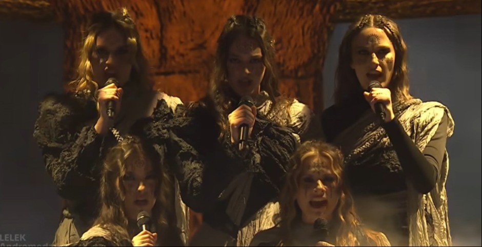 "PRIČA JE O BOSNI, SRPKINJA IM JE PISALA PESMU I PEVAJU NA PLEJBEK" Žestoki komentari na račun Hrvata i numere za Evroviziju: "Ženske se jednostavno loše dernjaju"