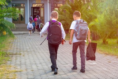 Kažete li „obzirom da“ ili „s obzirom na“? Samo jedna verzija je pravilna, a većina Srba tu stalno greši