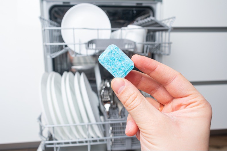 DOMAĆI DETERDŽENT ZA SUDOMAŠINU Napravite ga jeftino i bez hemije