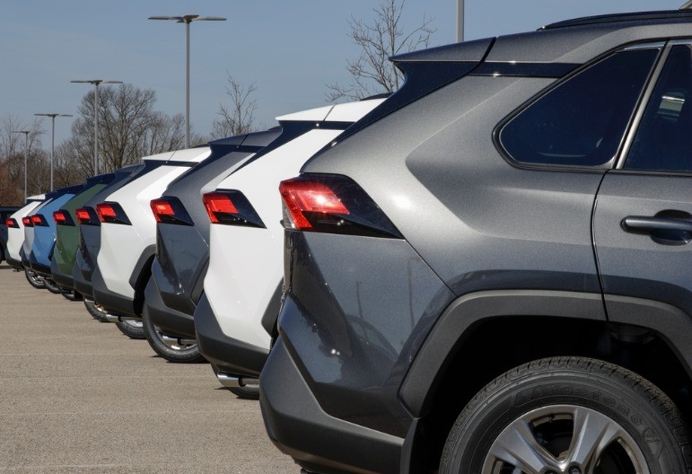 SRBI MASOVNO KUPUJU OVAJ POLOVNI AUTO Pouzdan, prostran i može da se nađe već od 6.000 evra