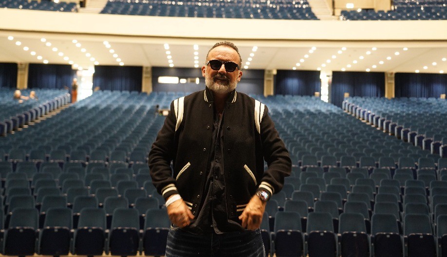 OGLASIO SE DIREKTOR SPENSA Evo da li Toni Cetinski mora da plati penale od 100.000 evra 