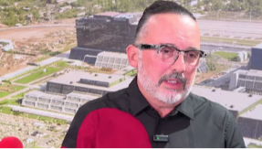 "SRAMOTA, LAŽIMA POKUŠAVA DA SAKRIJE SVOJ NEUSPEH" Gradonačelnik Novog Sada o skandalu sa Tonijem Cetinskim 