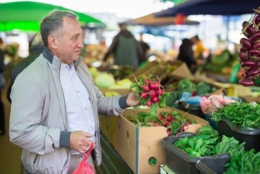 Nije sve u boji: Evo kako da na pijaci odmah prepoznate sveže rotkvice