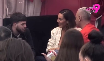 PRVO OGLAŠAVANJE KAČAVENDINOG SINA Evo šta kaže o Asminu nakon optužbi da je njegova majka bila sa maloletnikom!