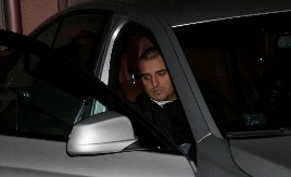 NEME SCENE U DOMU LAZIĆA Darko se slomio u zagrljaju muzičke zvezde! 