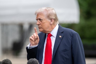 IRAN JE DOBRODOŠAO U AMERIKU Donald Tramp uverio predsednika FIFA da će Mundijal proteći u najboljem redu