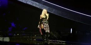 Pevačica se okrenula veri i zatrudnela u 43. godini: Zbog ove molitve desilo se čudo