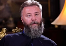 OTAC PREDRAG POPOVIĆ SAVETUJE: "Nikad ožalošćenima ne govorite: 'Primi moje saučešće'" - ovo su jedine ispravne reči utehe nakon nečije smrti