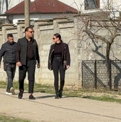 BRANKA DANAS SAHRANJUJE SINA Darko Lazić stigao pred kuću, pa majku zatekao u ovakvom stanju