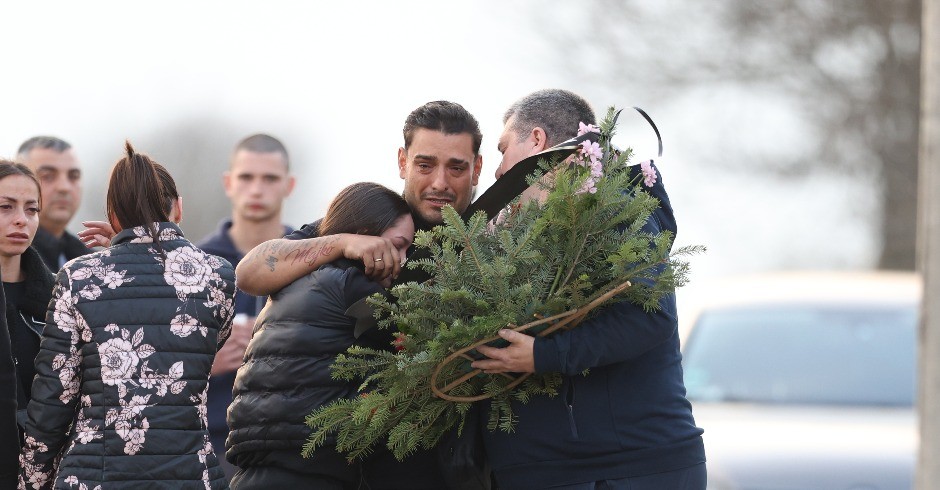 NAKON TRAGEDIJE PORODICA LAZIĆ DONELA KONAČNU ODLUKU Tuga u domu ne jenjava! 