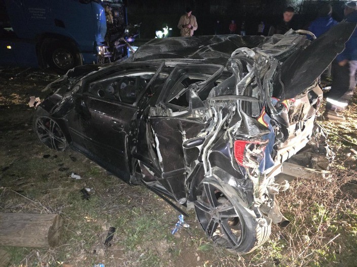 JEZIVI PRIZORI SA MAGISTRALE! Direktan sudar audija i kamiona kod Novog Pazara, troje povređenih, dvoje u teškom stanju