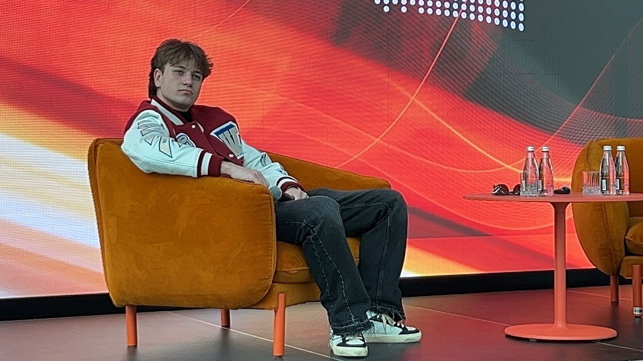 JOŠ JEDAN INCIDENT NA KONCERTU Devojčici pozlilo na nastupu Jakova Jozinovića, evo u kakvom je stanju!