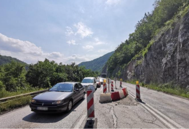 VAŽNO ZA SVE VOZAČE Na ovoj deonici se potpuno obustavlja saobraćaj