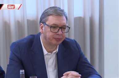 "TE MI SE EMOCIJE NE SMANJUJU" Vučić se prisetio 15. marta kada su blokaderi pokušali DRŽAVNI UDAR