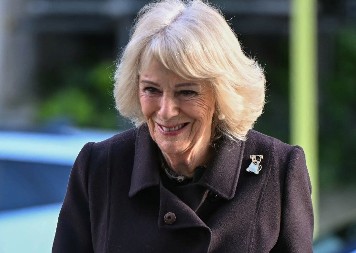 „Isprala mu je mozak“: Kamila ispričala detalje razdora u kraljevskoj porodici