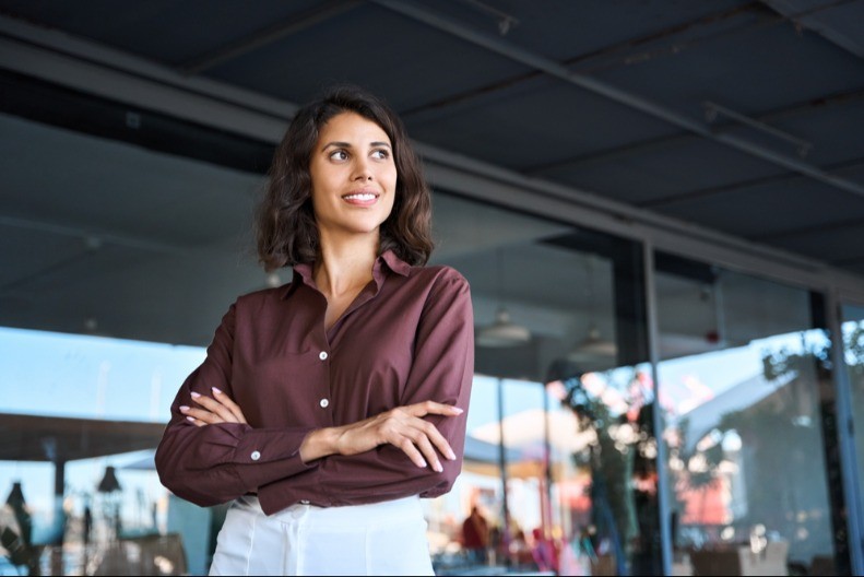 ZAŠTO SAMOUVERENI LJUDI ČESTO NERVIRAJU DRUGE? Ovo je PRAVI razlog