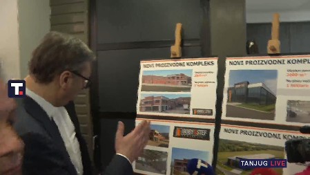 VUČIĆ OBILAZI PORODIČNU KOMPANIJU "BOBI-STEF" Vlasnik imao posebnu molbu za njega - "Vidite vi kako to Ercovi rade..." (VIDEO)
