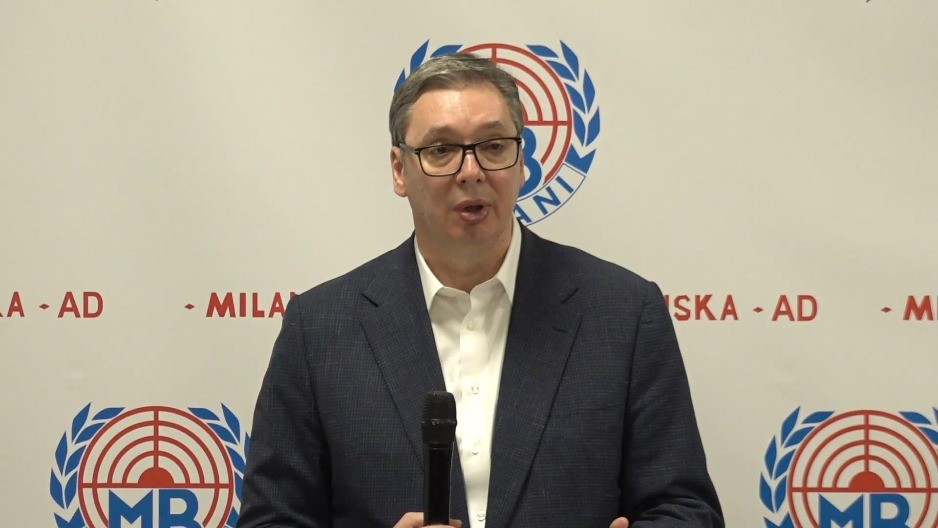 DRŽAVA SE NEĆE NIKAD ODREĆI VEĆINSKOG VLASNIŠTVA: Vučić u Lučanima poslao JASNU PORUKU